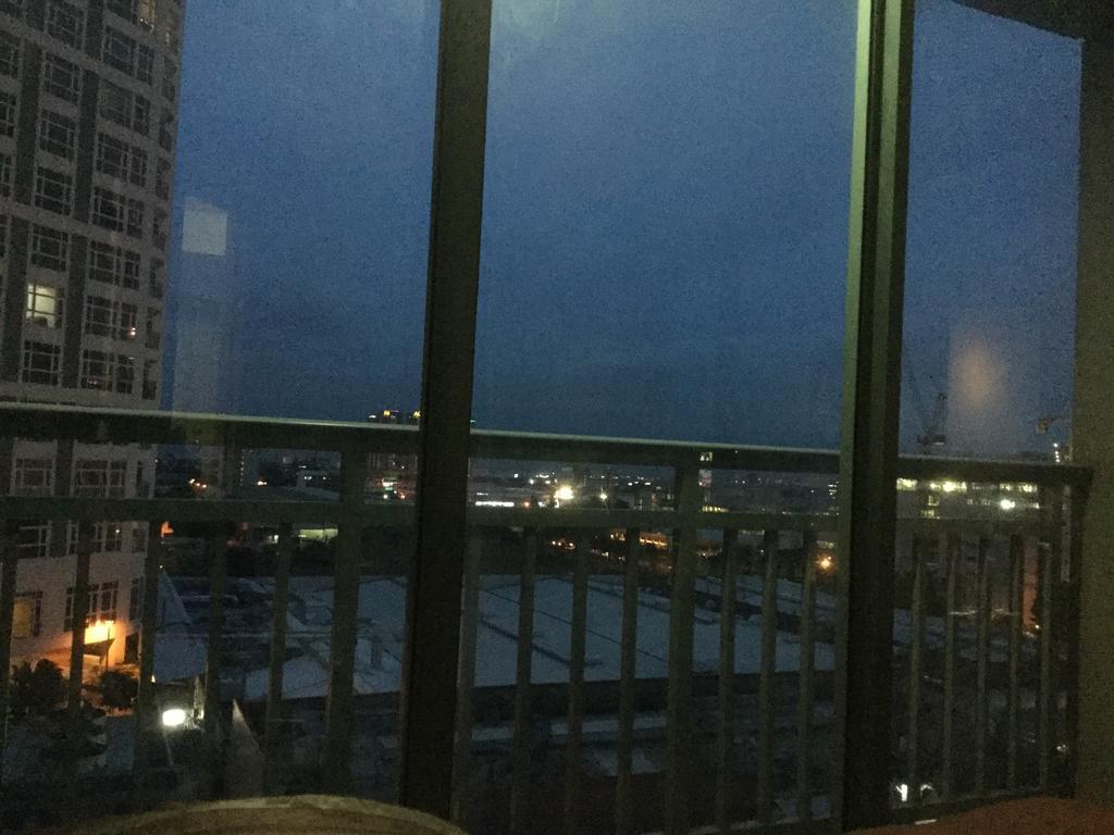 Ortigas 2 Bedroom Corner Unit With 2 Queen Across Shangrila Manila Exterior foto